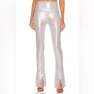 Norma Kamali Silver Metallic Flared Leggings – Size Small